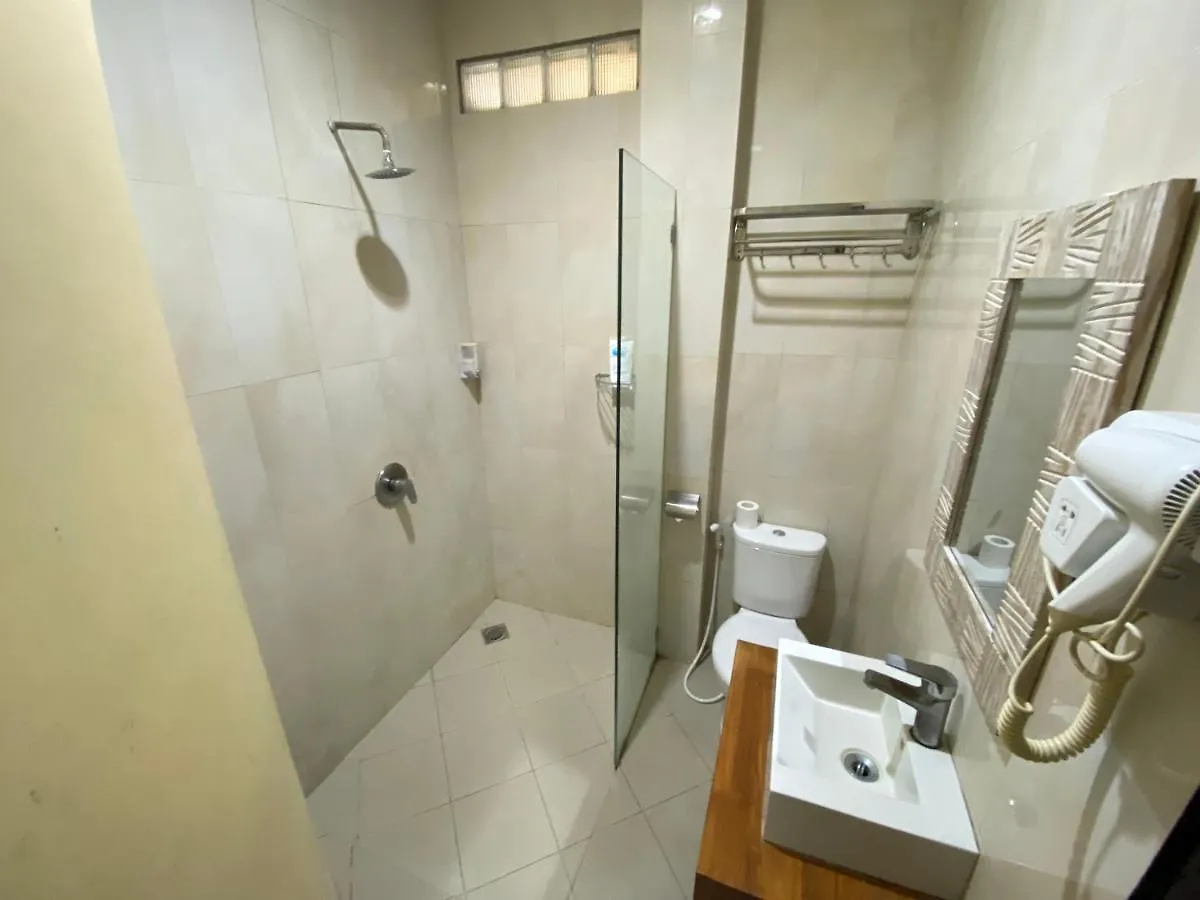 Hotel Kent Beach House Canggu