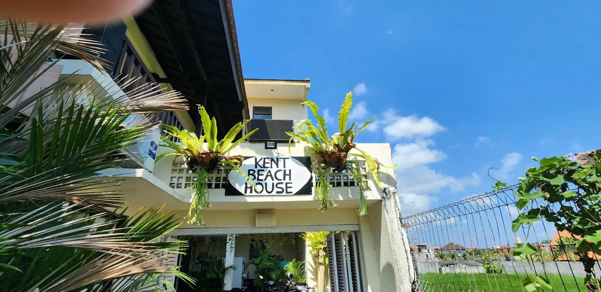 Kent Beach House Canggu  Indonesia