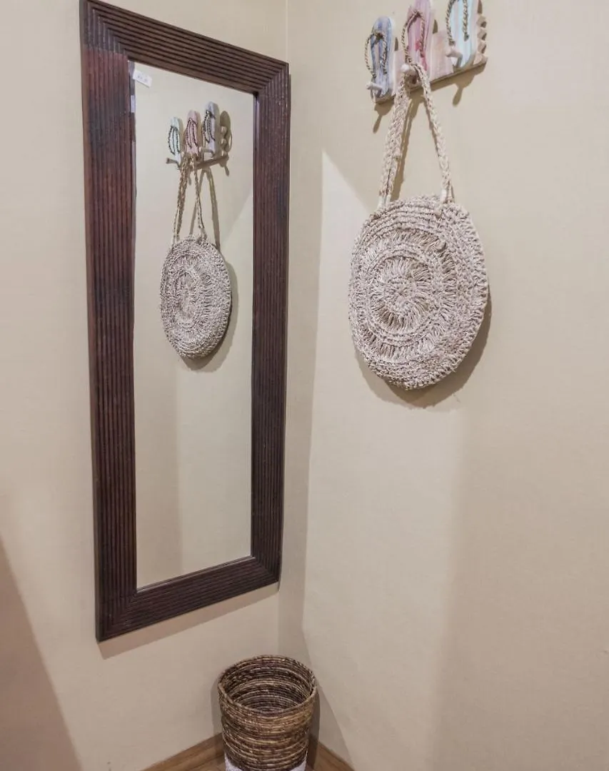 Hotel Kent Beach House Canggu